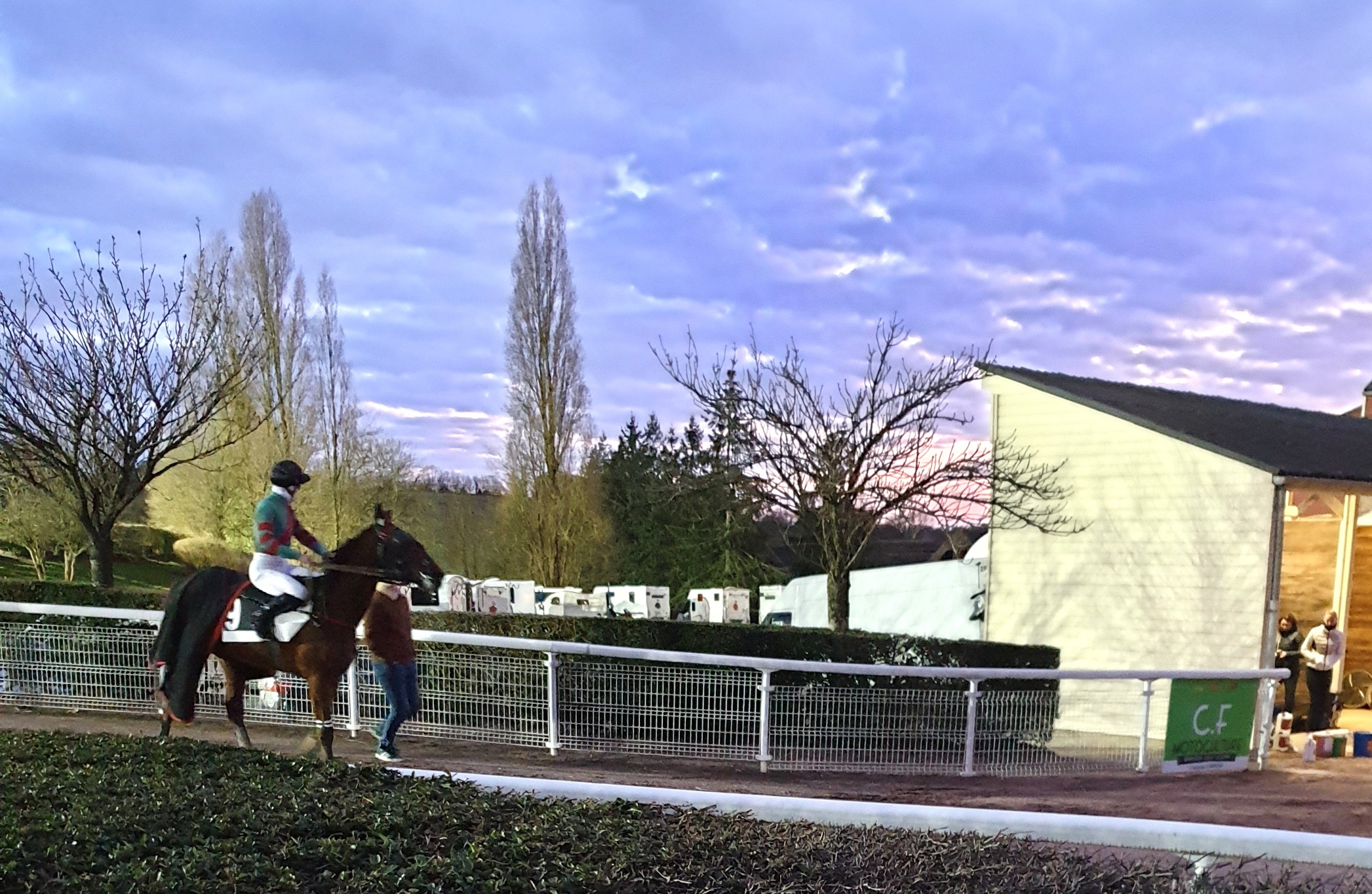 LAKANA_20250227_190257